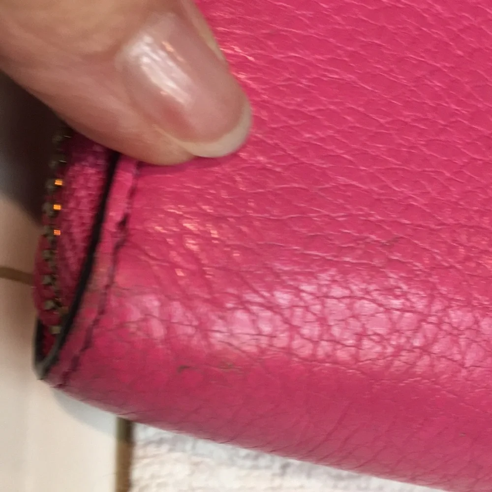 Women’s Pink Leather Zip Wallet - Unbranded